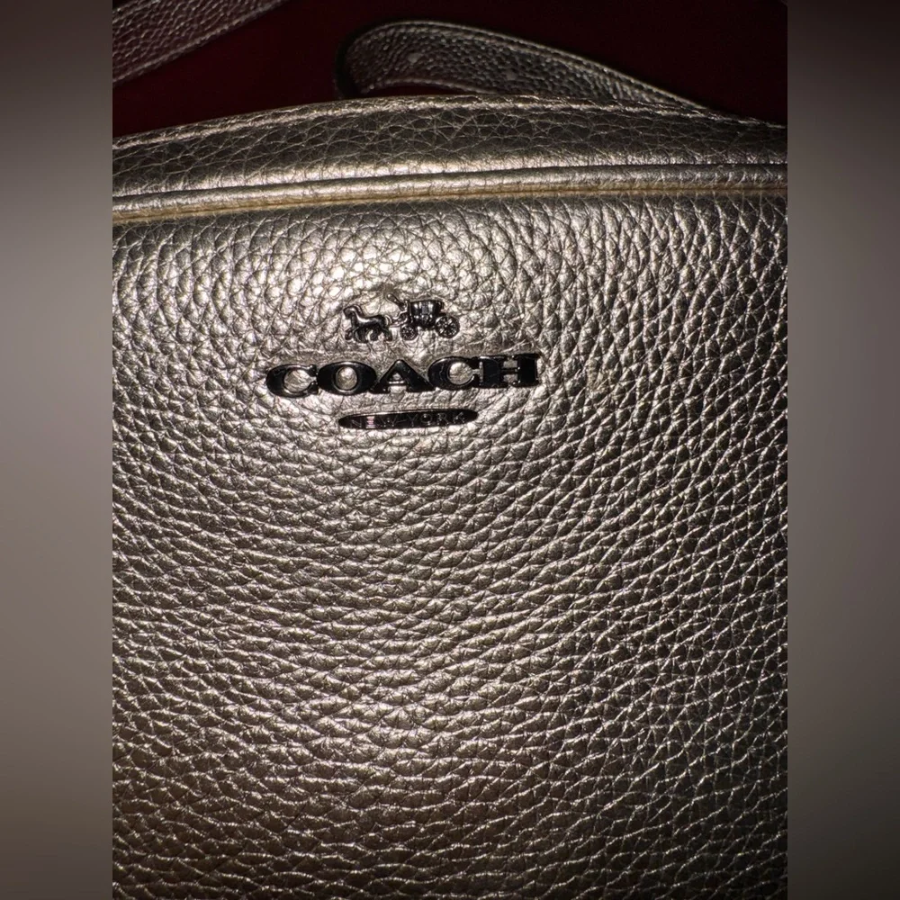 Coach Metallic Pebbled Leather Belt Bag/Fanny Pack - Picture 3 of 11